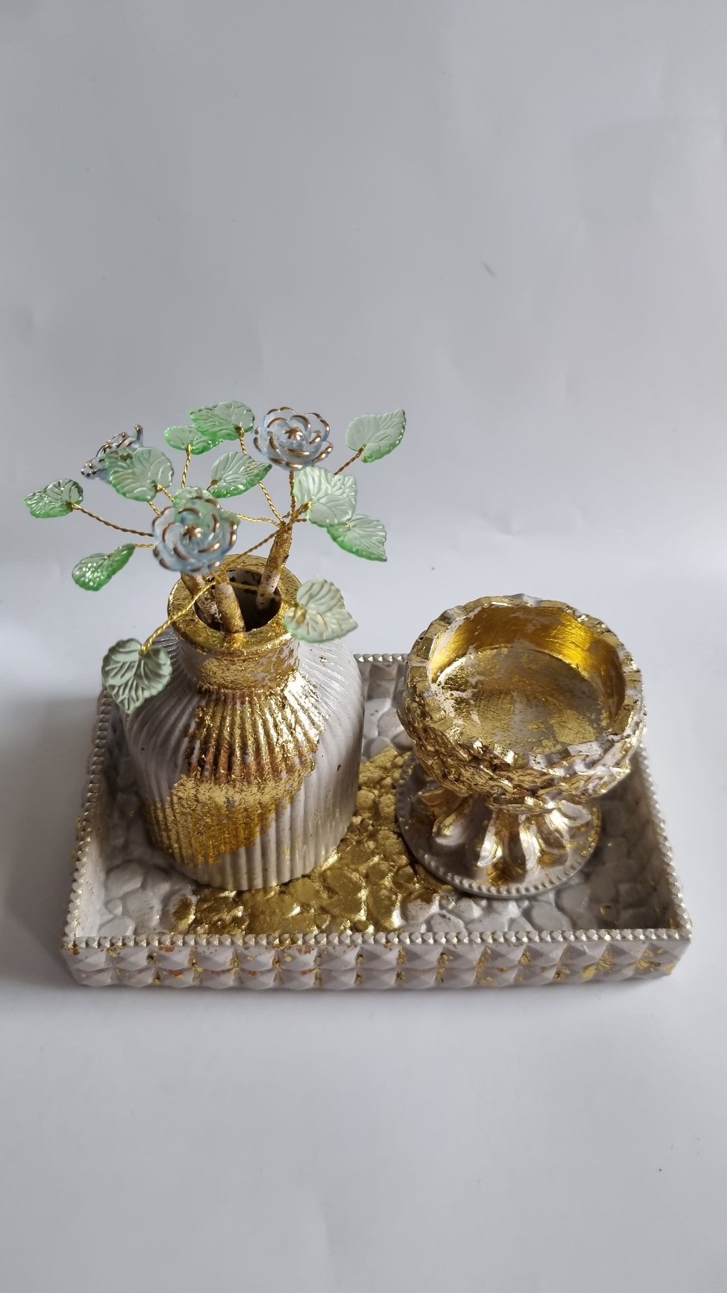 Handmade gypsum decoration jewellery tray grey golden color plating Handmade flower