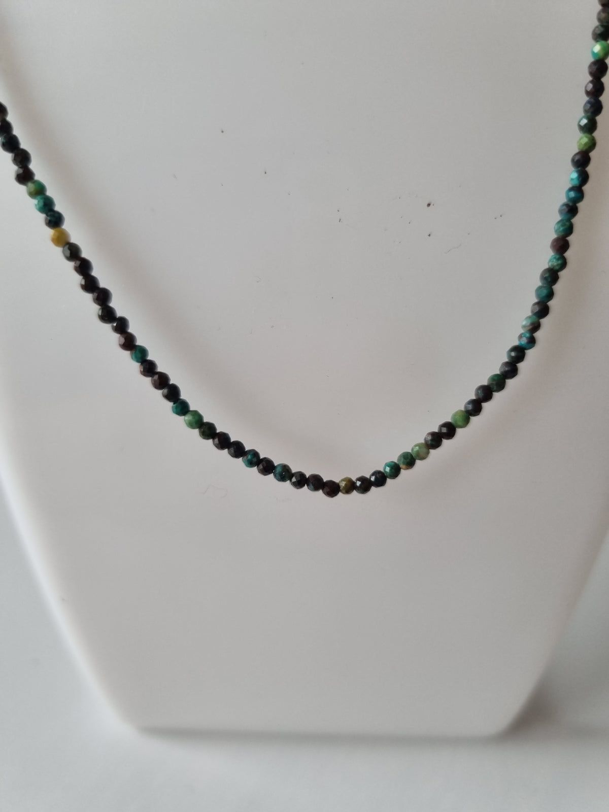 Handmade choker with natural crystal Lapis Lazurite 2-3mm beautiful