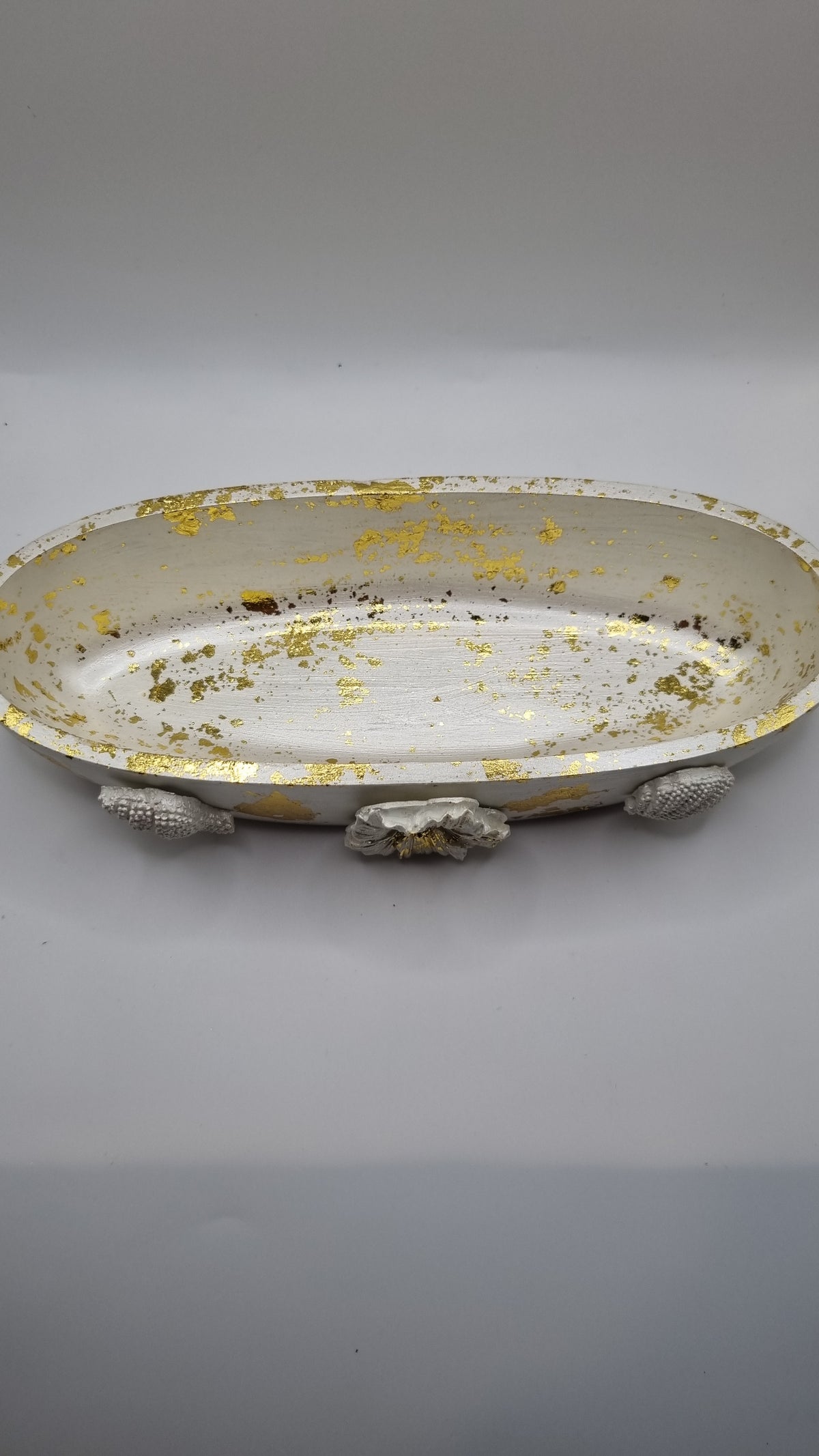 Rankų darbo jesmonite indelis saldainių papuošalai, pieštukas, rašiklis, makiažo šepetėlis gražus perlų baltos spalvos auksu dengtas