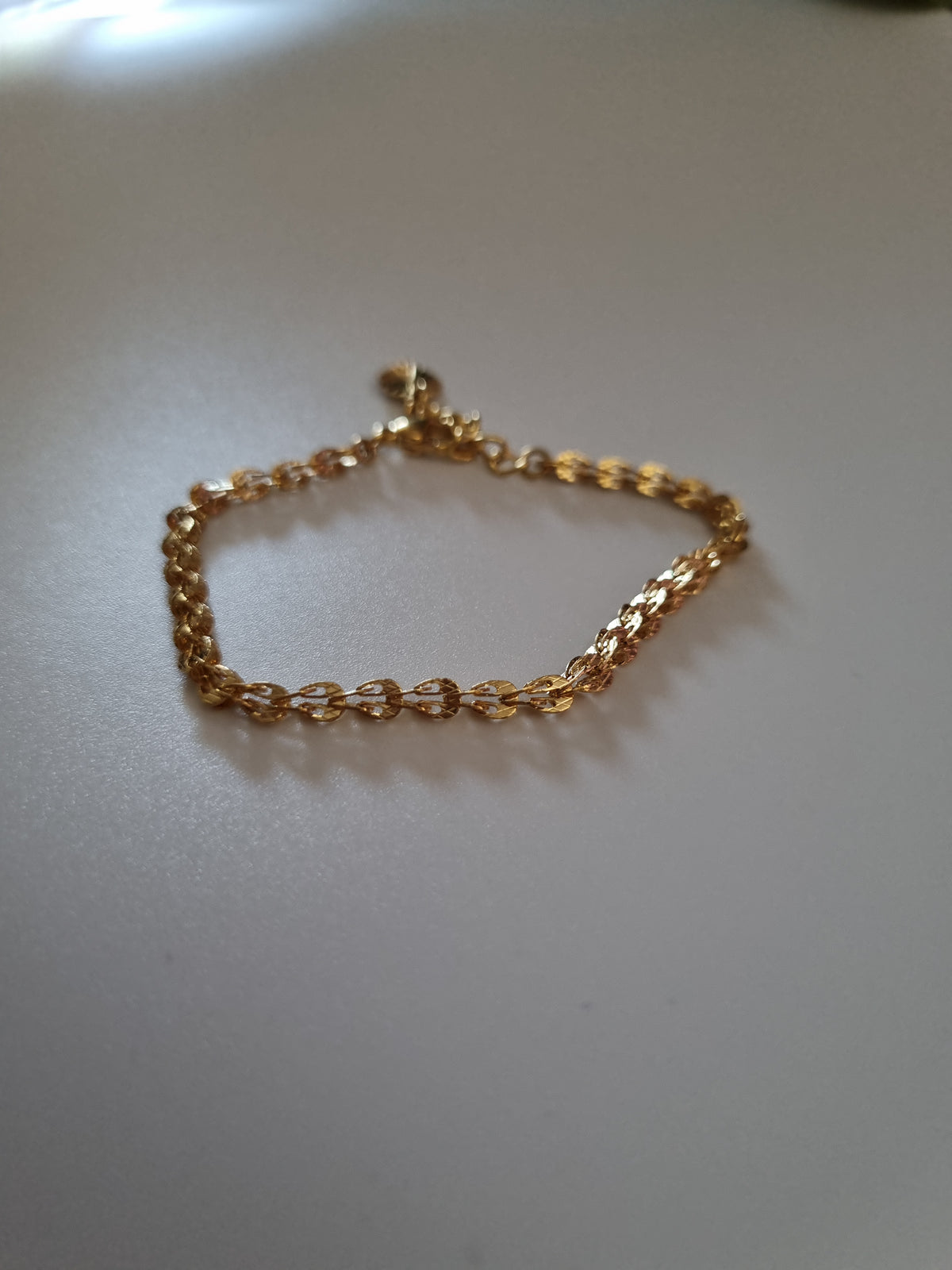 24kr.auksu Dengta vandeniui atspari apyrankė be nikelio