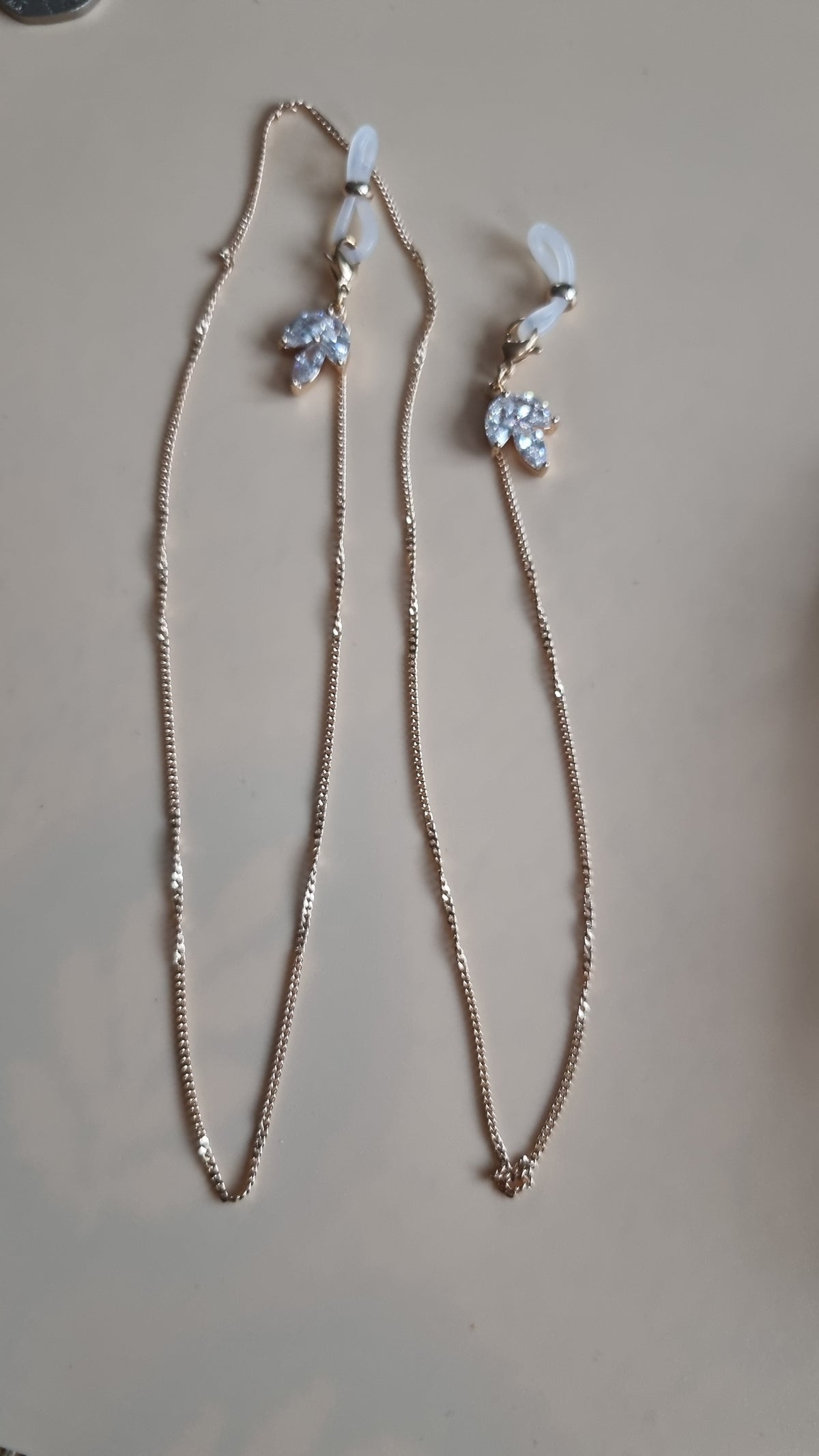 18kr.gold plated glasses holder chain waterproof free nickel hypoallergenic with zircon stone crystal