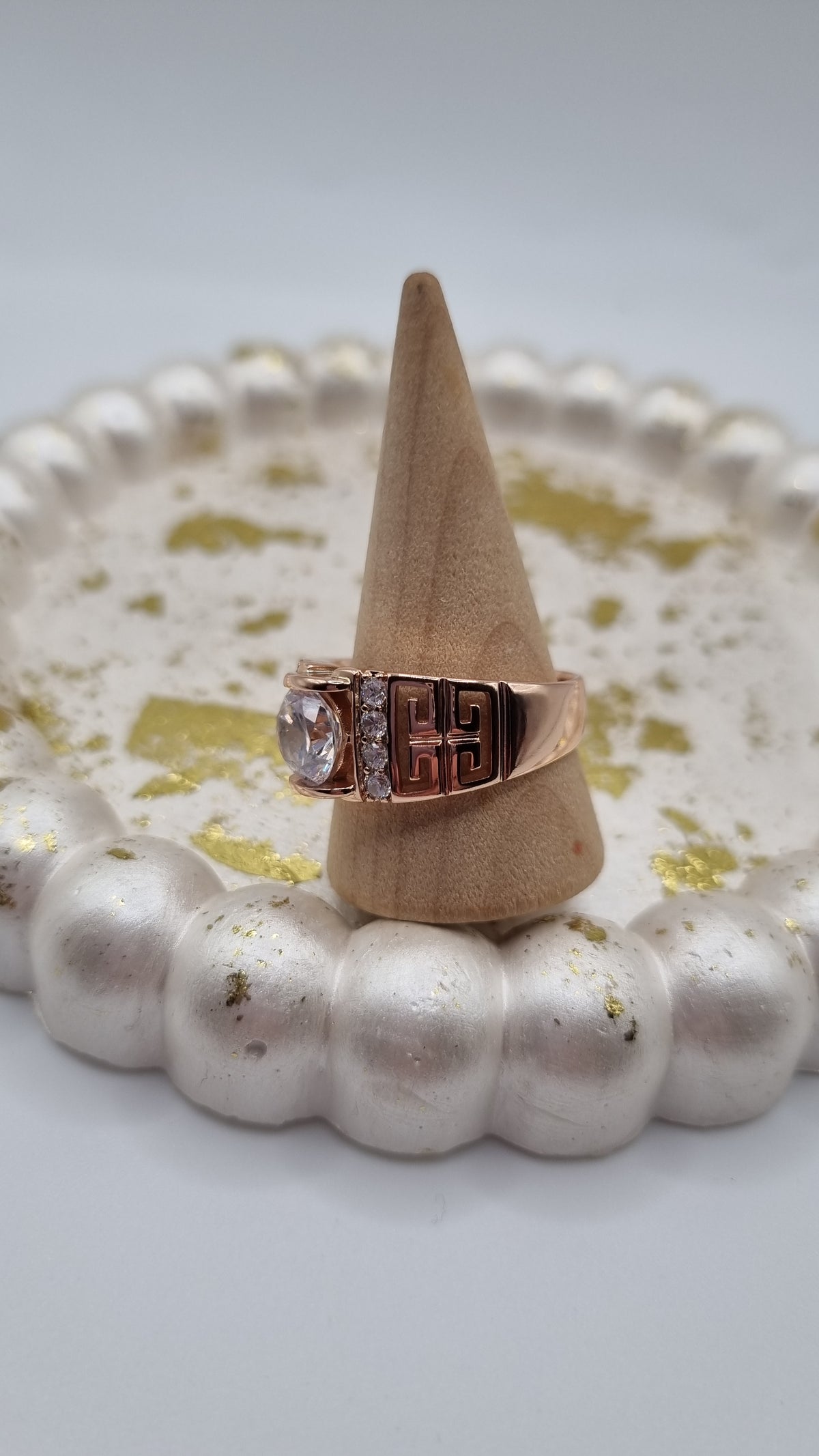 Men rose gold plated rings with zircon stone luxury group ring very Beautiful
