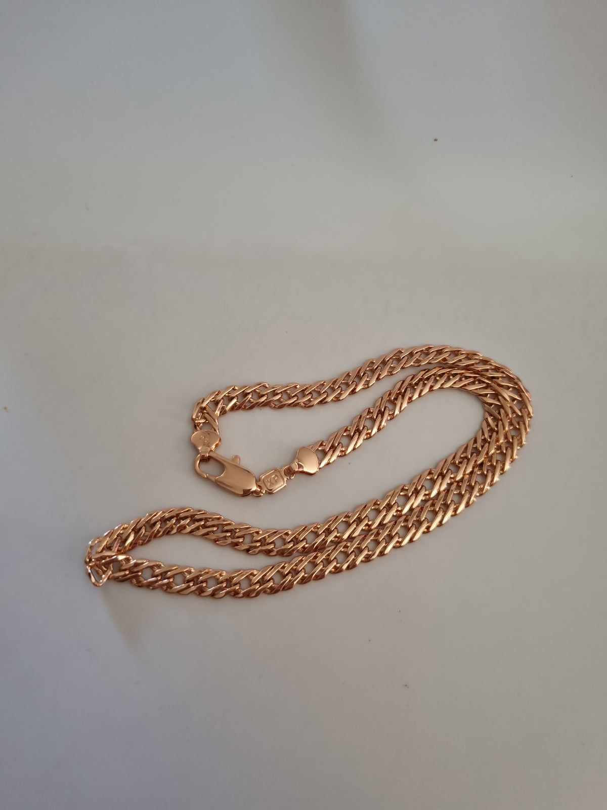 Rose gold plated chain unisex waterproof hypoallergenic free nickel