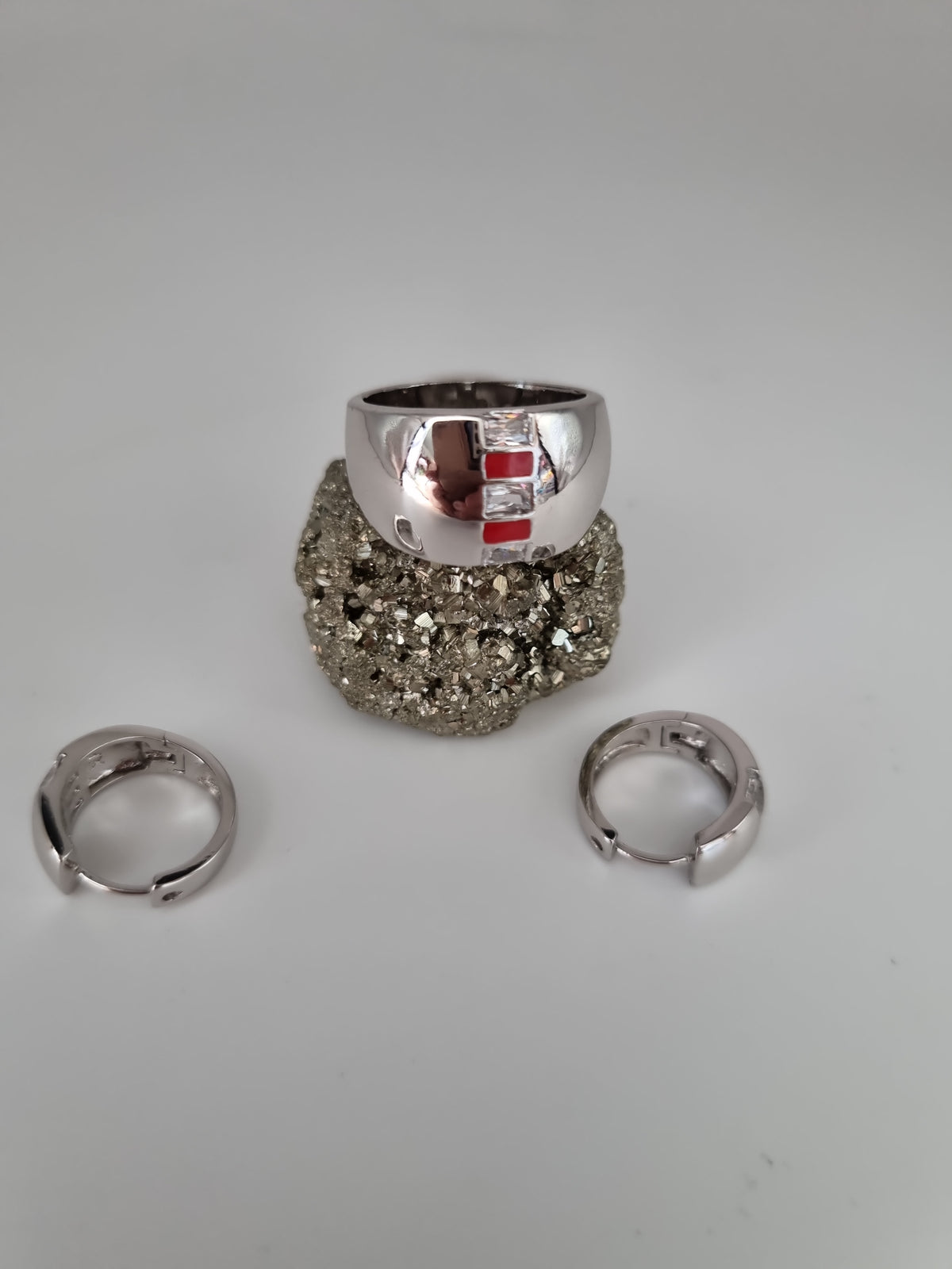 Platinum plated set ring and earings waterproof free nickel hypoallergenic with zircon stone