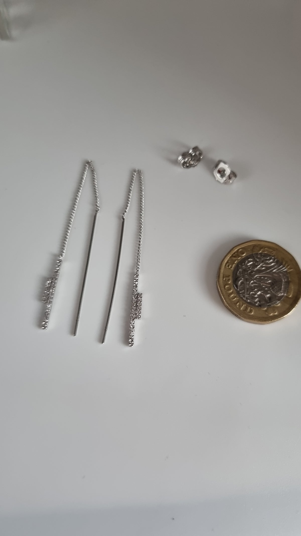 Platinum plated earrings with sw.crystal